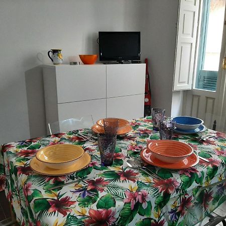 Casa Noa, Il Tuo Appartamento Nel Cuore Di Ortigia Syrakus Exterior foto
