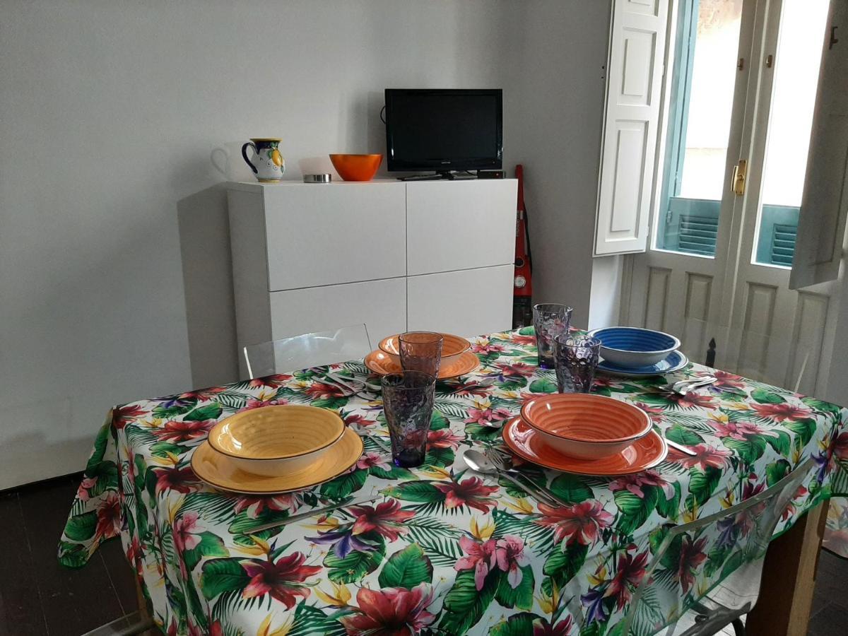 Casa Noa, Il Tuo Appartamento Nel Cuore Di Ortigia Syrakus Exterior foto